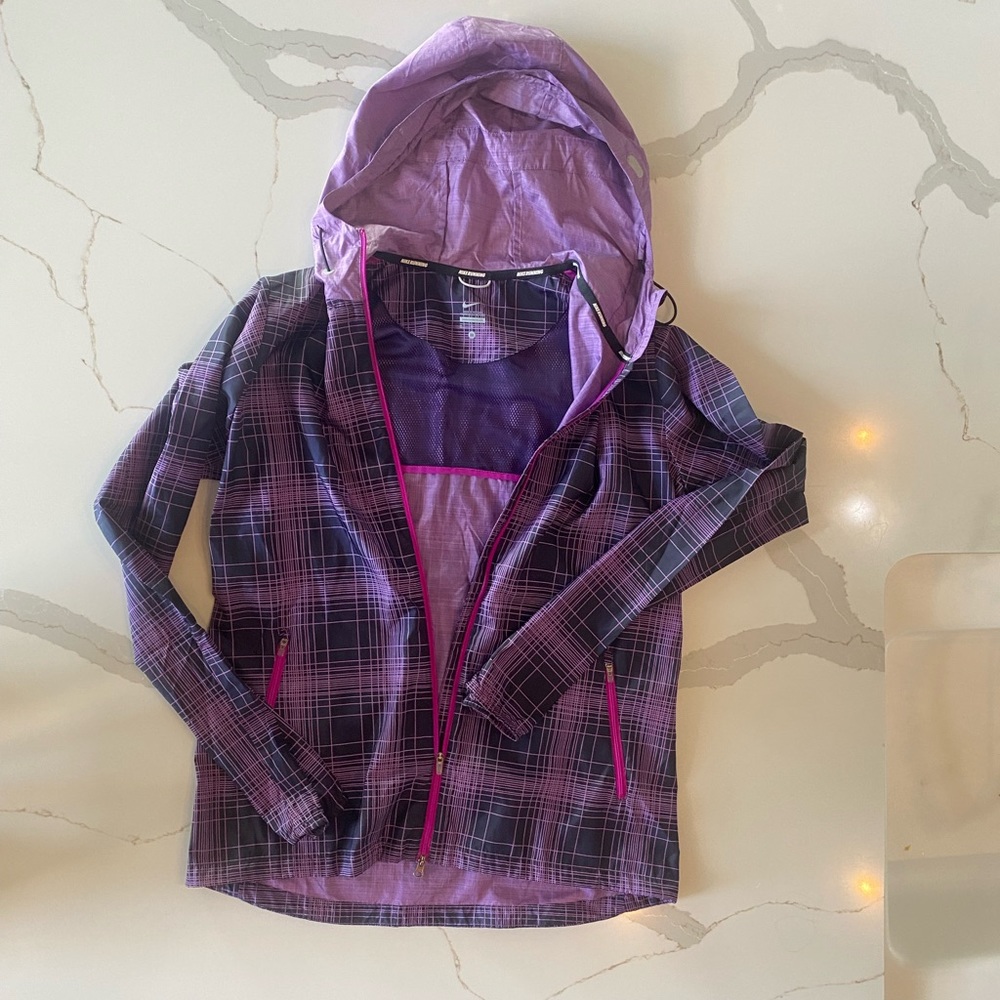 Nike Running Windbreaker Size M